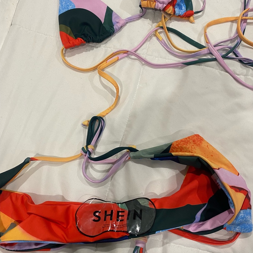 bikini bundle - Picture 2 of 3